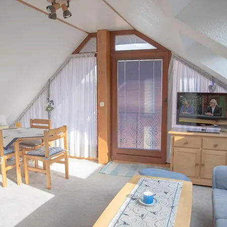 Apartment Oldeoog Im Kuestenhaus Schillig